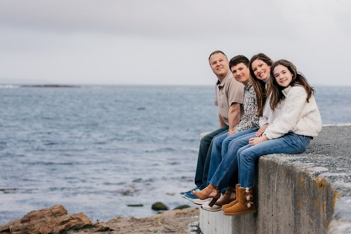 Private Vacation Photoshoot with Photographer in Portland - Photo 1 of 25